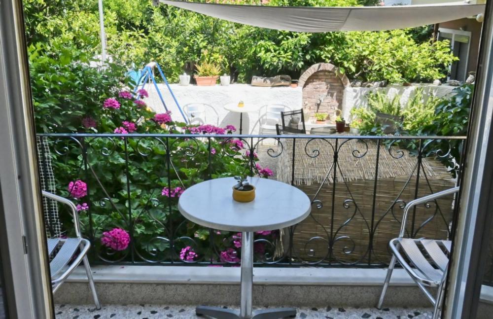 Selana Apartments Митилини Экстерьер фото